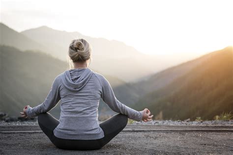 Yoga: De leukste manier om je innerlijke zen te vinden (en je vrienden te verslaan!)